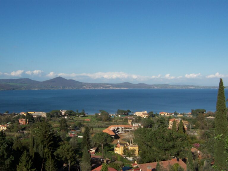 LakeBracciano